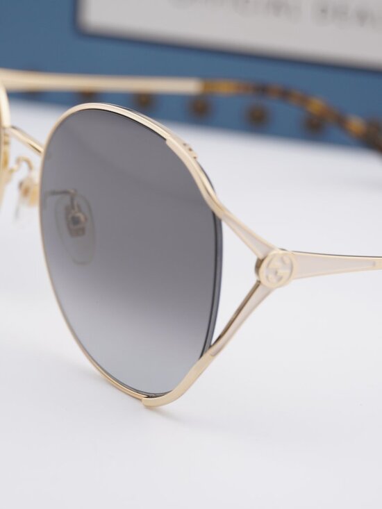 Gucci GG0650SK 002 Round Sunglasses - Gold / Grey main image 10